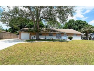 2529 Clematis St, Sarasota FL  34239-4028 exterior