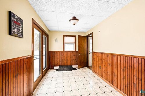5947 Rose Rd, Duluth, MN 55810-9734