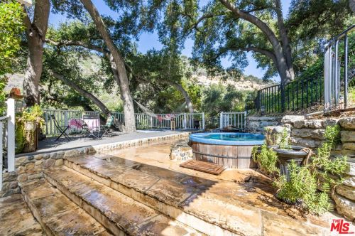 1125 Old Topanga Canyon Rd, Topanga CA  90290-3825 exterior