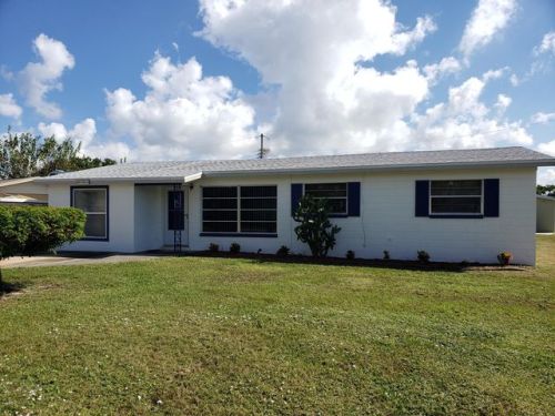 990 Barclay Dr, Cocoa, FL 32927-5001