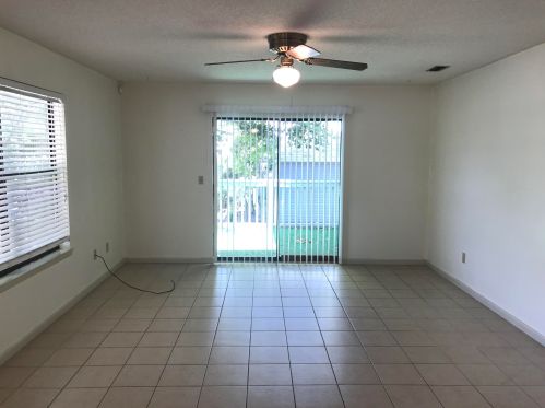 58 10th Ave, Shalimar FL  32579-1334 exterior