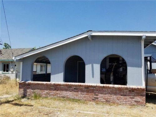 1068 Nevada Ave, Oroville, CA 95965-4233