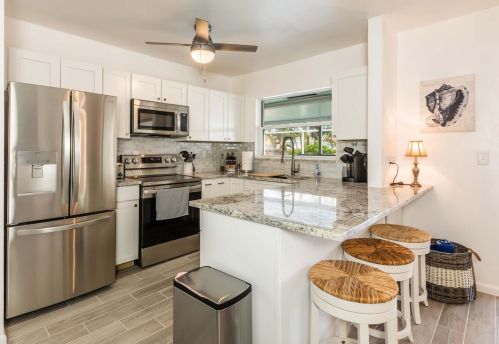 1262 Bluebird Ave, Marco Island FL  34145-2812 exterior