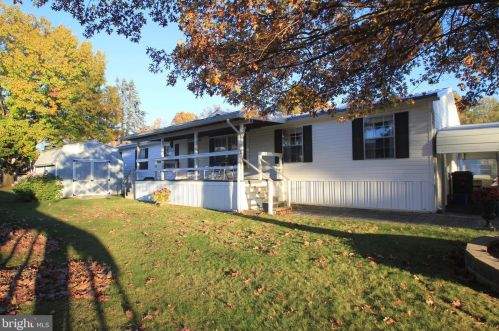 79 Shippensburg Mobile Est, Lees Cross Roads, PA 17257-9531