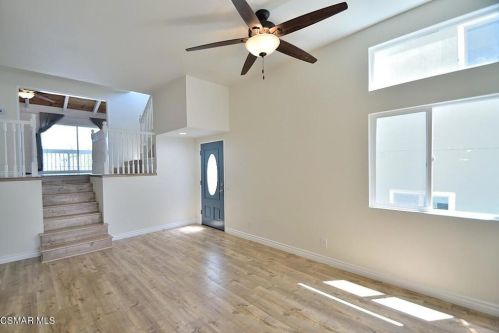 1731 Carver St, Redondo Beach, CA 90278-2819