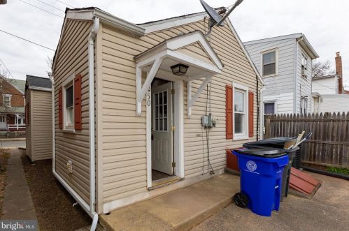 950 Queen St, Pottstown PA  19464-6018 exterior