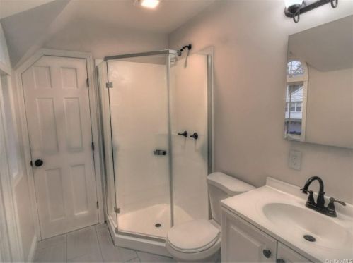 57 Lk Dr, Greenwood Lake NY  10925-2713 exterior