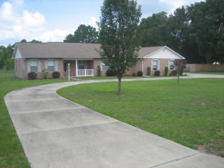10031 Sunday Rd, Cantonment, FL 32533-7777