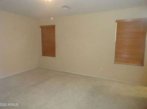 2954 Dunbar Dr, Phoenix AZ 85041-6112 exterior