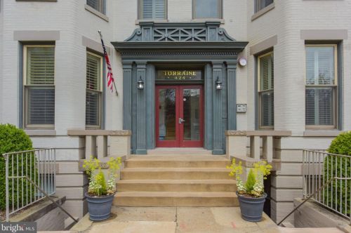 424 Capitol St, Washington, DC 20003-3833