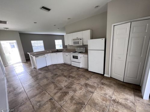 1506 Paula Ave, Lehigh Acres FL  33976-3966 exterior