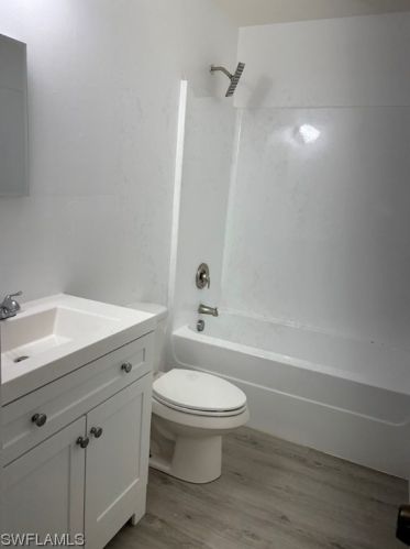 2131 28th St, Cape Coral FL  33914-3953 exterior