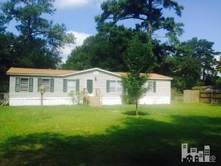 106 Preston Ln, Belville, NC 28451-9394