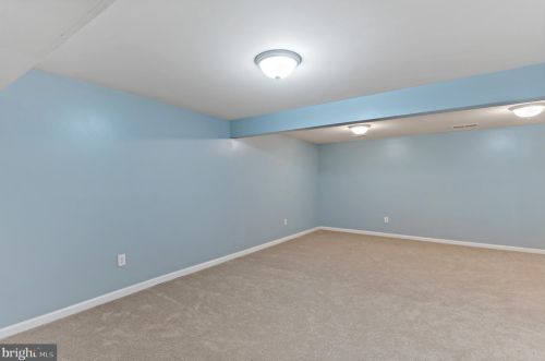 109 Tidewater Ter, Falling Waters WV  25419-4374 exterior