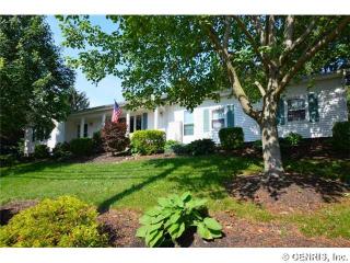 45 East St, Pittsford, NY 14534-3207