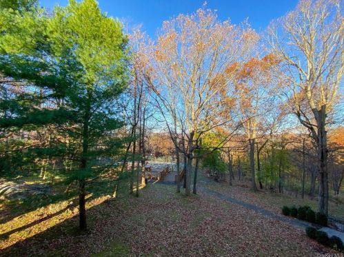 154 Overlook Ave, Peekskill NY  10566-3009 exterior