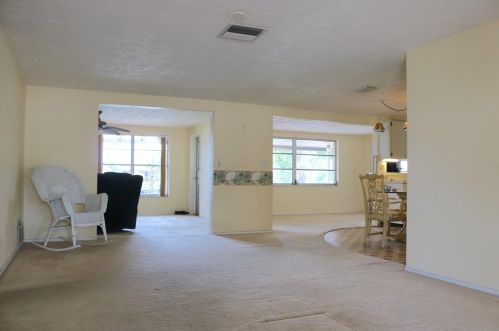 2650 Society Dr, Tarpon Springs, FL 34691-3215