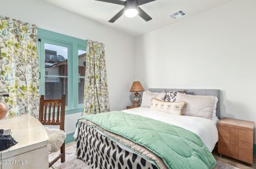 2029 10th St, Phoenix AZ  85006-2119 exterior