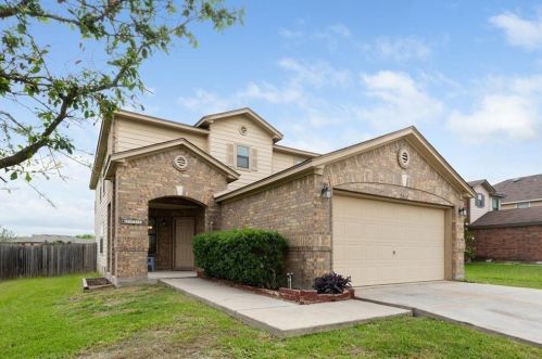 2417 Mccook Dr, Georgetown TX  78626-8153 exterior
