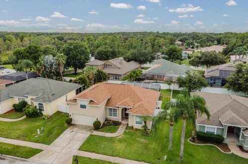 8639 Ardenwood Ct, New Port Richey, FL 34655-5337