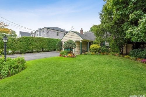 117 Ocean Ave, Woodsburgh, NY 11598-1440
