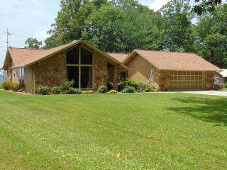 1709 Highway 61, Maynardville, TN 37807-1705