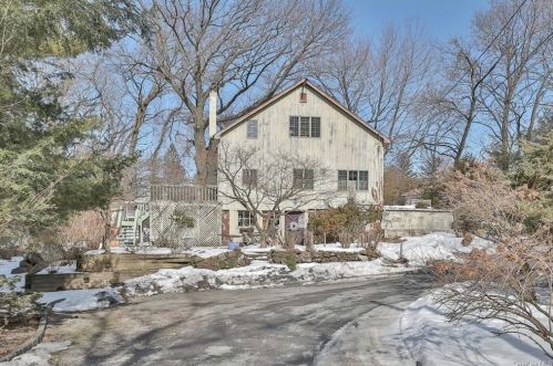 6 Patricia Ave, Congers, NY 10920-1514