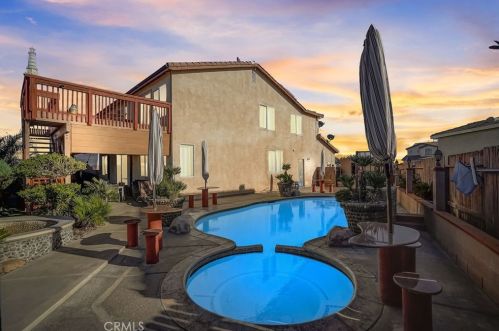 17634 High Meadow Ct, Victorville, CA 92395-7769