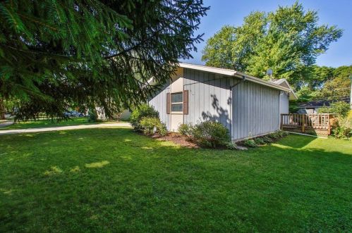 1706 Lynndale Rd, Madison, WI 53711-3324
