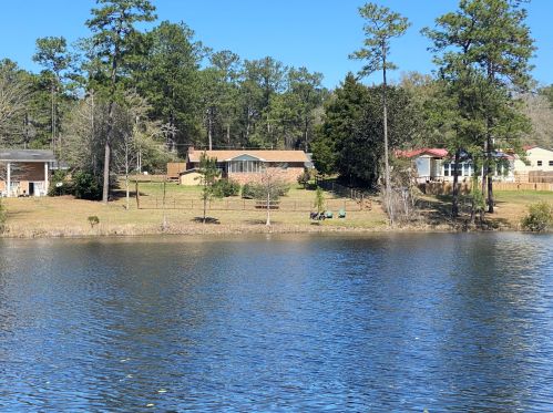 149 Pine Hill Dr, Defuniak Springs, FL 32435-6023