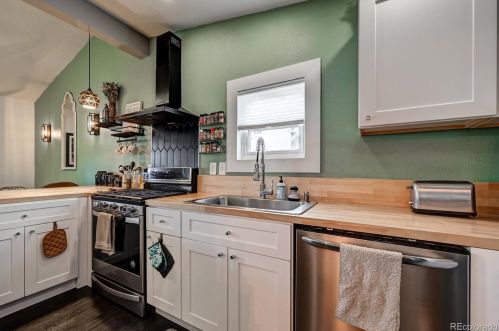 3366 Pearl St, Englewood CO  80113-2714 exterior