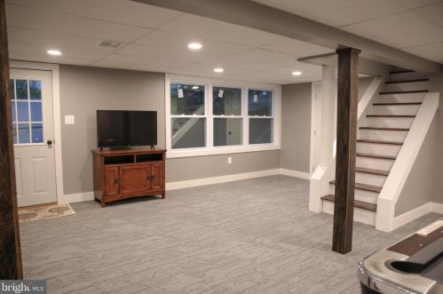 602 Winding Hill Rd, Navy Sup Dpt PA  17055-4992 exterior