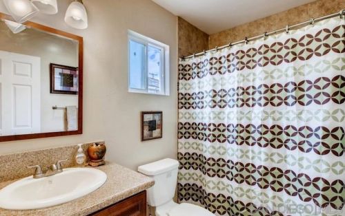 3895 Newton Ave, San Diego CA  92113-3226 exterior