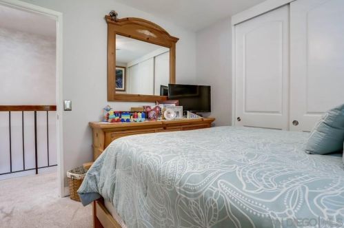 13673 Comuna Dr, Poway CA  92064-4638 exterior