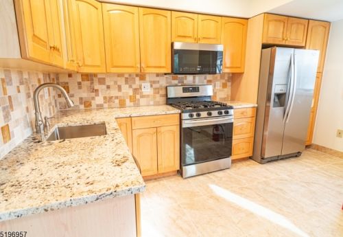 247 Mccosh Rd, Montclair NJ  07043-2107 exterior