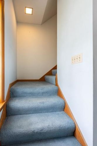 406 Davis Ave, Somerset PA  15501-1714 exterior