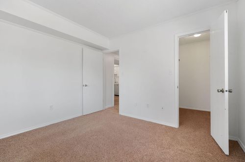 105 Highland Trce, Newport KY  41076-1152 exterior