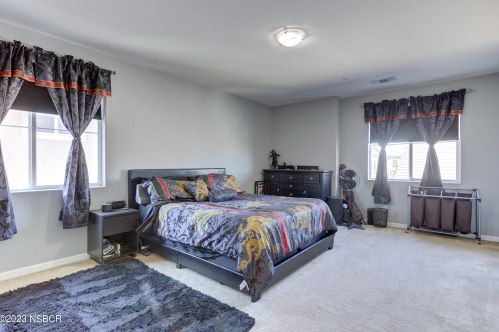 1345 Dolcetto Ln, Santa Maria CA  93458-6326 exterior