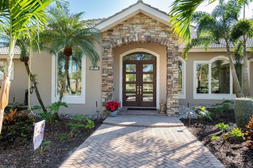 6610 Sable Ridge Ln, Naples FL  34109-0526 exterior