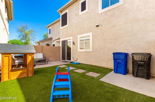 1743 Chatsworth, Mesa AZ 85212-2374 exterior