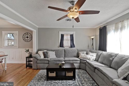 24 Clendaniel Dr, Dover DE  19904-9628 exterior