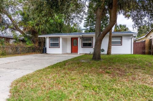 7205 50th Ave, Saint Petersburg, FL 33709-2731