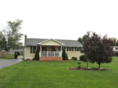 1030 Shakespeare Ave, East Lewisburg, PA 17847-9588