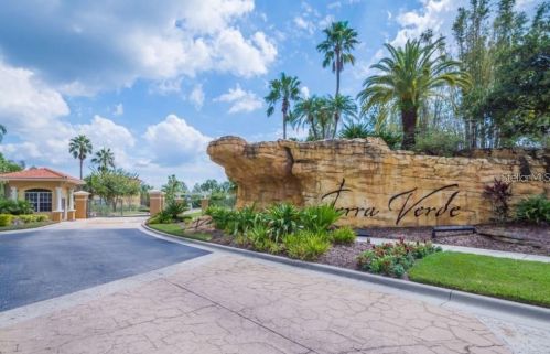 4726 Vero Beach Pl, Kissimmee, FL 34746-7412