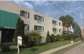 704 Orchard Ave, Pittsburgh PA  15202-2662 exterior