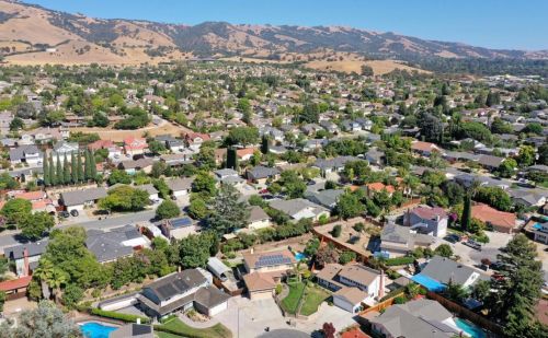3126 Capelaw Ct, San Jose CA  95135-1101 exterior