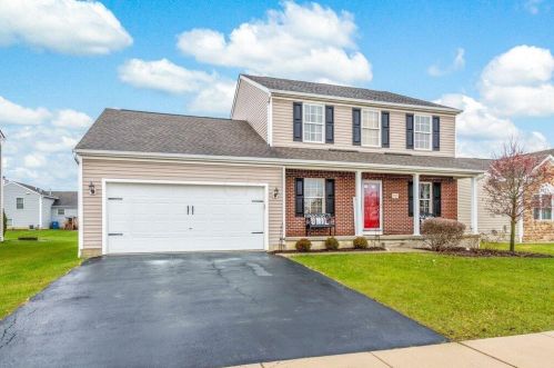 352 Triple Crown Way, Marysville, OH 43040-7019