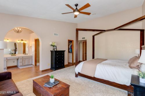 7536 Libby St, Glendale AZ 85308-8144 exterior