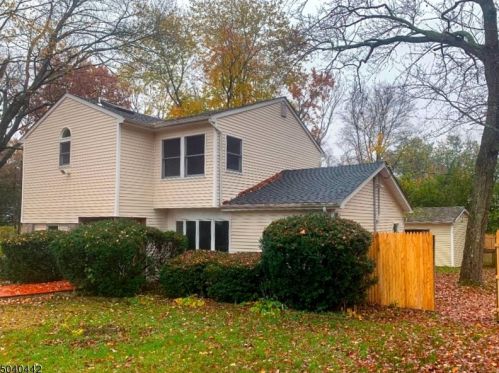 139 Schofield Rd, West Milford Lakes NJ  07480-4538 exterior