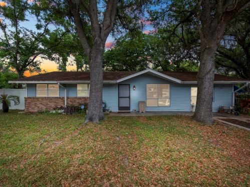 2415 Sutton Rd, Lakeland, FL 33810-0646